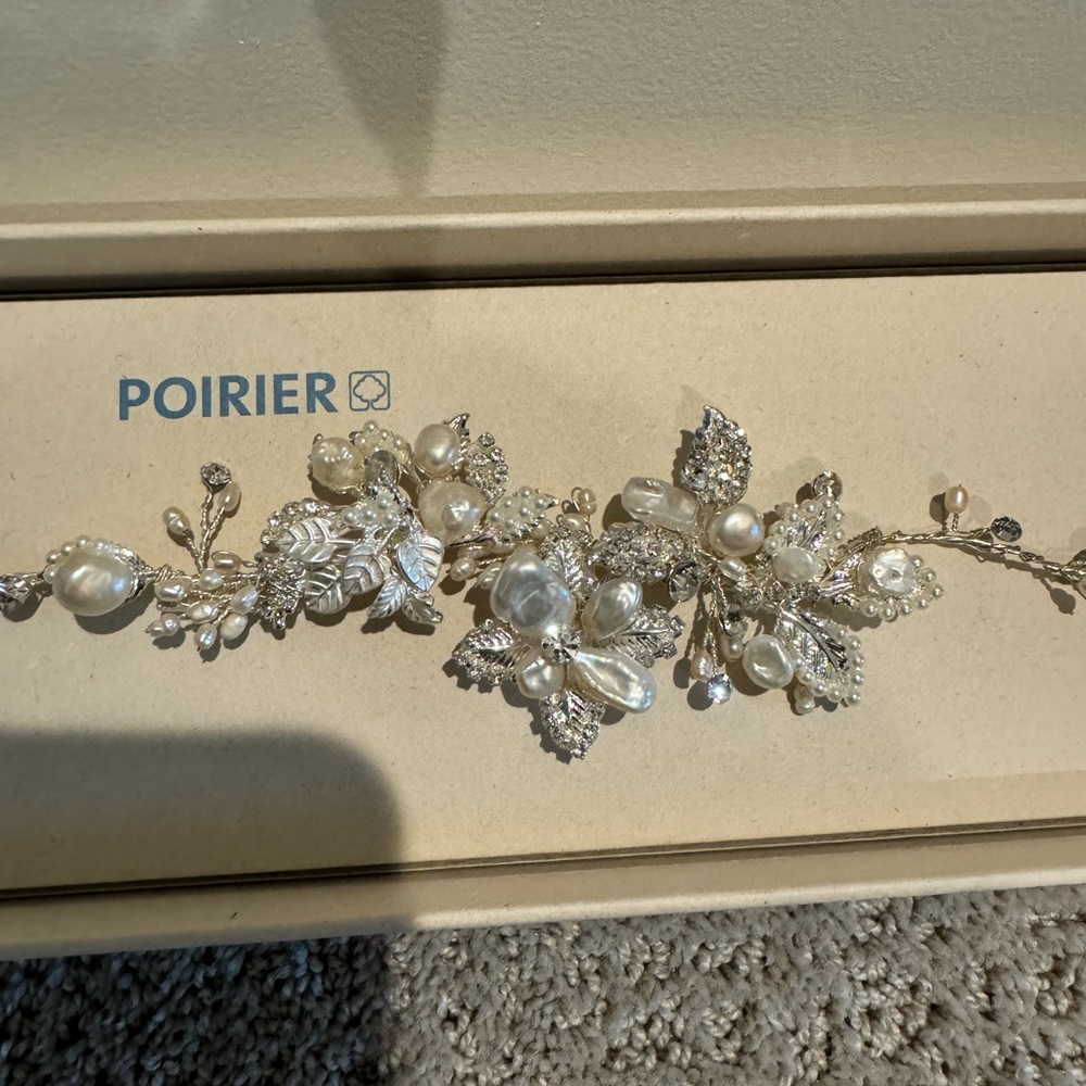 Poirier bridal accessories- hair jewelry. New in box unworn, made in Holland.